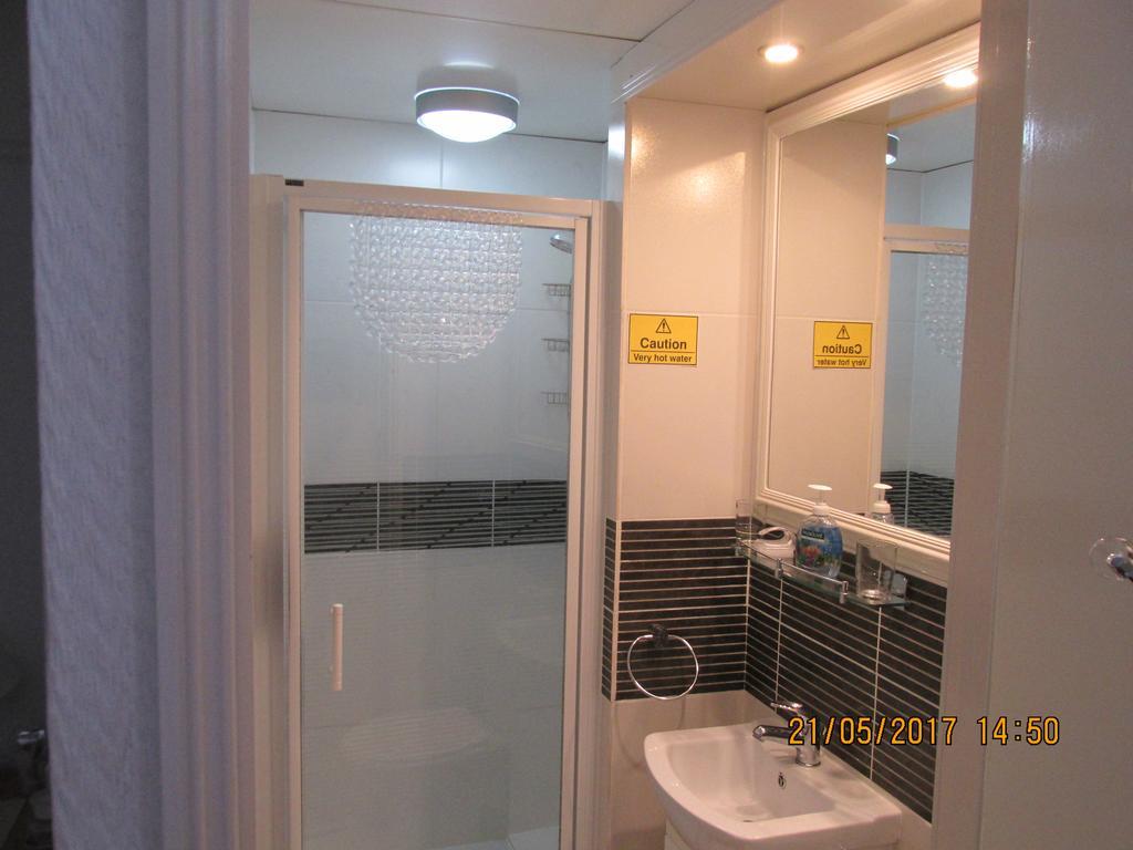 פיינטון Valdene Hotel מראה חיצוני תמונה