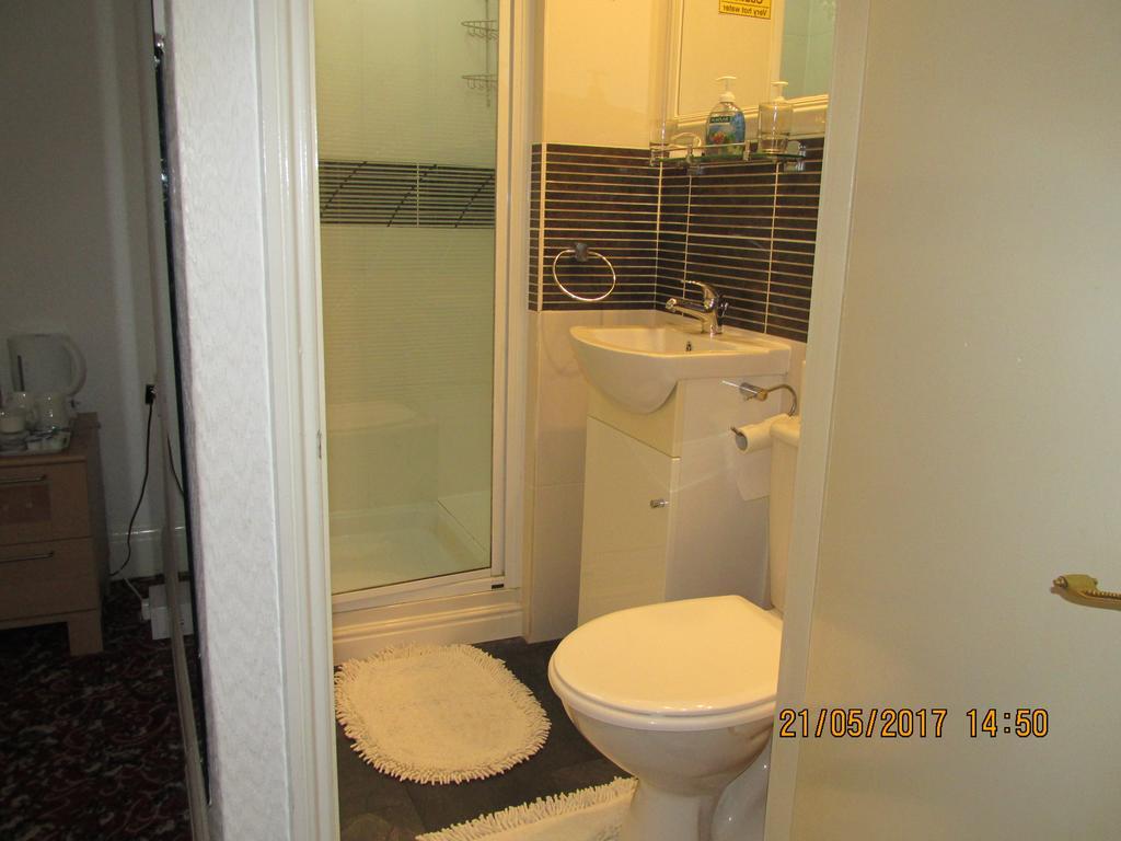פיינטון Valdene Hotel מראה חיצוני תמונה