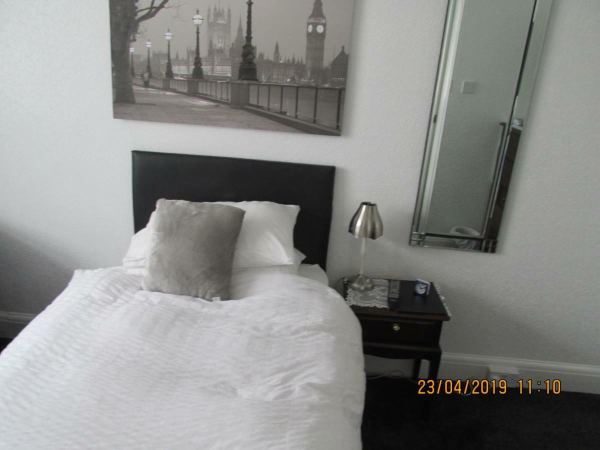 פיינטון Valdene Hotel מראה חיצוני תמונה