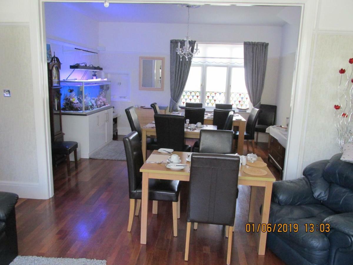 פיינטון Valdene Hotel מראה חיצוני תמונה